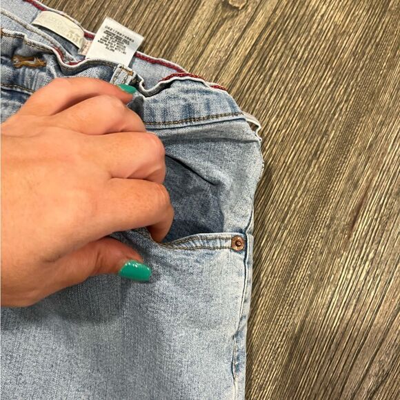 Levi's Boys Youth 550 Boot Cut Jeans Relaxed Fit Denim Light Wash Blue Size 10 - Picture 5 of 12